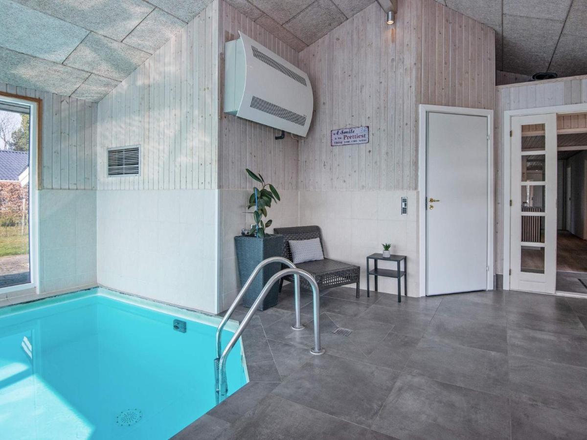 9 Person Holiday Home In Juelsminde Sonderby  Bagian luar foto