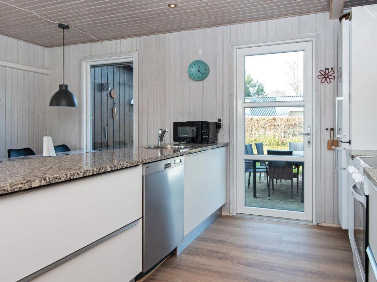 9 Person Holiday Home In Juelsminde Sonderby  Bagian luar foto